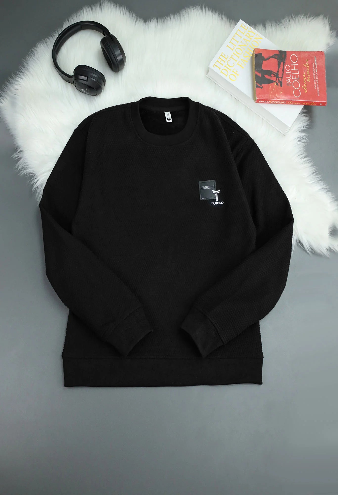 HoneyComb Patterened Imported Men's Sweatshirt In Black