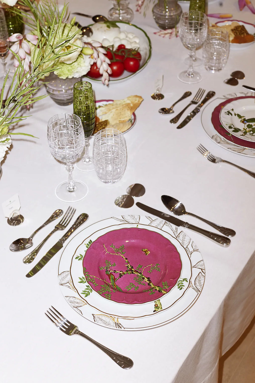 Elegant & Unique Tableware 4-Piece Dinner Plate Set